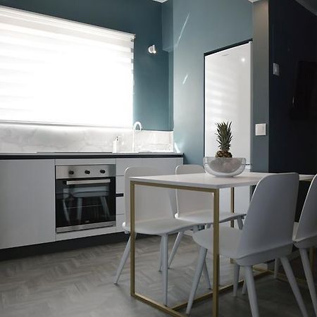 Tria Urban Chania Ханья Экстерьер фото